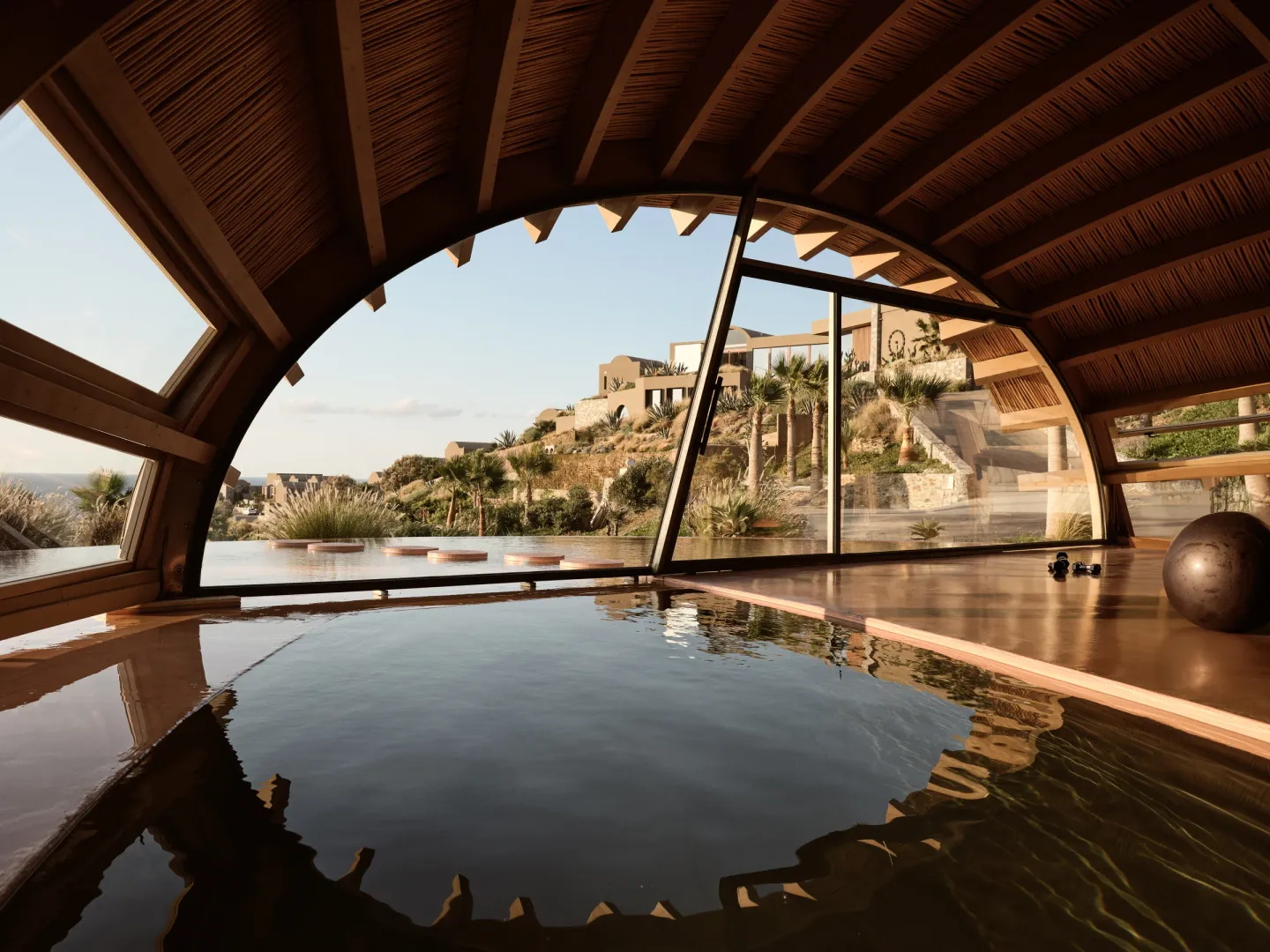 ACRO Suites & Seaside, Crete